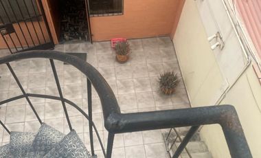 VENDO LINDA CASA CALLE TRANQUILA Y CENTRICA EN LOS CEDROS DE VILLA CHORRILLOS