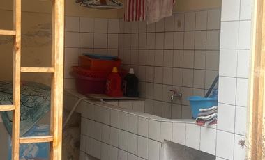 VENDO LINDA CASA CALLE TRANQUILA Y CENTRICA EN LOS CEDROS DE VILLA CHORRILLOS