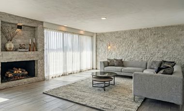 Penthouse de dos niveles con excelente ubicación