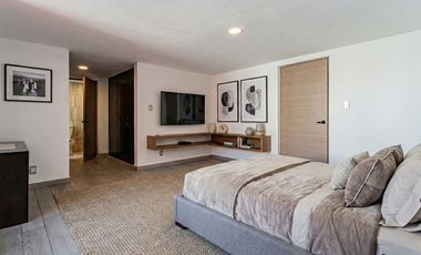 Penthouse de dos niveles con excelente ubicación