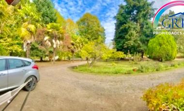 Gran Parcela con 2 casas y emprendimiento de Paintball