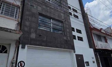 Edificio en venta cerca de la av central