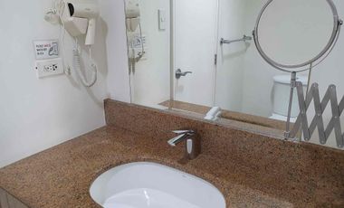 FOR RENT: The Grand Midori, Makati, 2 Bedroom Fullu Furnished