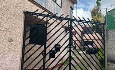 A TRES CALLES DE PLAZA SAN PEDRO, A 5 MIN DEL BINE y A DOS MIN DE LA CAPU, BONITA CASITA DUPLEX DE DOS RECAMARAS MUY SEGURA ‼️‼️‼️👏🏻👏🏻👏🏻👏🏻❤️❤️❤️