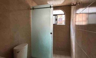 A TRES CALLES DE PLAZA SAN PEDRO, A 5 MIN DEL BINE y A DOS MIN DE LA CAPU, BONITA CASITA DUPLEX DE DOS RECAMARAS MUY SEGURA ‼️‼️‼️👏🏻👏🏻👏🏻👏🏻❤️❤️❤️