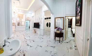 Sewa Villa di Kota Batu (Rp.1.700.000 /Malam) Dekat Alun-Alun Kota Batu, Museum Angkut, Jatim Park 1