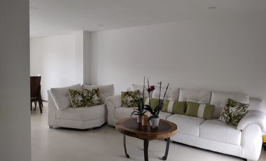 Excelente casa en el sector de La Florida en conjunto cerrado de 122m2.