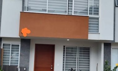 Excelente casa en el sector de La Florida en conjunto cerrado de 122m2.