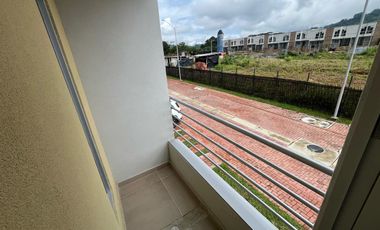 VENDO CASA ALTOVERDE, CHINCHINA, CALDAS.