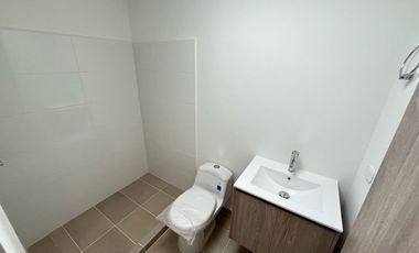 VENDO CASA ALTOVERDE, CHINCHINA, CALDAS.