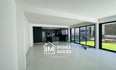 CASA EN RENTA