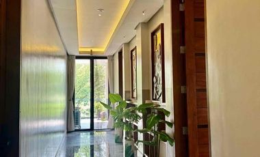 Beautiful modern Fairway Villa Manila Southwoods