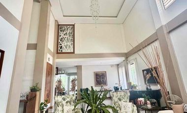 Modern Asian Style Fairway Villa