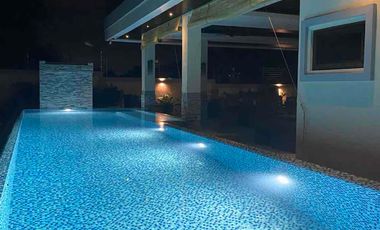 Modern Asian Style Fairway Villa
