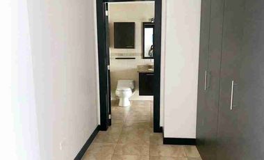 Suite de venta, sector La Primavera en Cumbaya