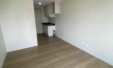 FOR RENT BARE UNIT AT VISTA GL TAFT