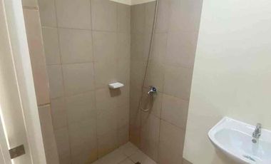 FOR RENT BARE UNIT AT VISTA GL TAFT