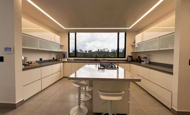 Casa amoblada en arriendo en Guarne, Antioquia