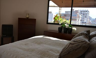 🏙️En Venta Penthouse Dúplex de 3 Dormitorios con Terraza y Vista al Río Tomebamba - Paseo 3 de Noviembre / Zona Rosa