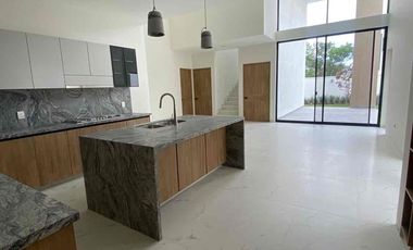 CASA EN RENTA CONDIMINIO XIII, EL MOLINO