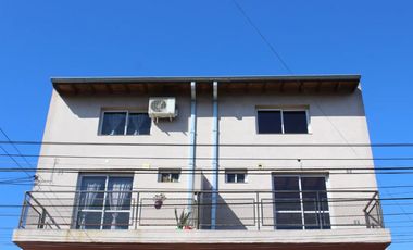 COMPLEJO 4 DUPLEX Y GALPÓN DE 200m² - HURLINGHAM