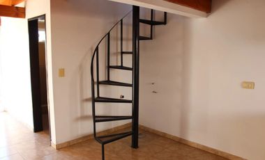 COMPLEJO 4 DUPLEX Y GALPÓN DE 200m² - HURLINGHAM