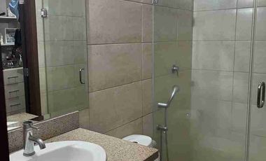 SE VENDE TERRENO MEDIANERO EN PUNTA BARRANCA / NUEVO SAMBORONDON