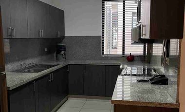 SE VENDE TERRENO MEDIANERO EN PUNTA BARRANCA / NUEVO SAMBORONDON