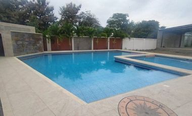 casa en urbanizacion de venta en portoviejo