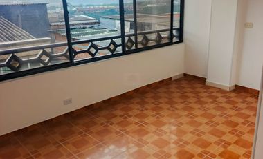 SE VENDE CASA DE TRES PLANTAS INDEPENDIENTES  EN SAMARIA 1