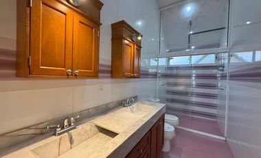 CASA EN RENTA EN BOSQUES DE METEPEC AMUEBLADA O SIN AMUEBLAR
