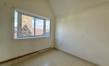 CASA EN RENTA EN BOSQUES DE METEPEC AMUEBLADA O SIN AMUEBLAR