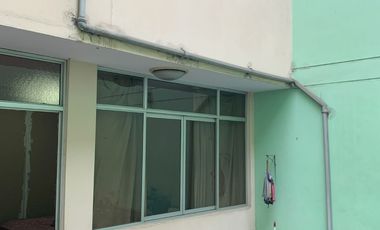 VENTA DE CASA EN URB. PANAMERICANA NORTE. 434 M2. 3 PISOS MAS AZOTEA. A UNA CUADRA DE LA AUTOPISTA PANAMERICANA NORTE.