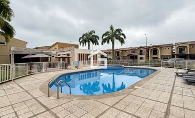 Casa en Venta en Oro City 1, Machala