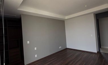 Departamento en renta Bosque Real.