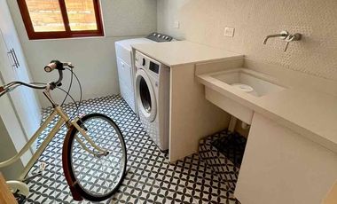 Venta de casa en senderos!