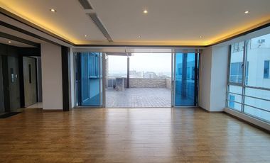 ALQUILER LUJOSO PENTHOUSE EN RIVER TOWERS, PRIMEROS KMS VIA A SAMBORONDON