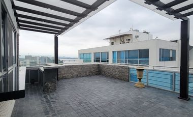 ALQUILER LUJOSO PENTHOUSE EN RIVER TOWERS, PRIMEROS KMS VIA A SAMBORONDON