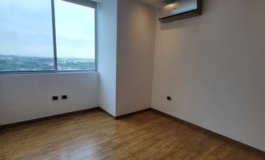 ALQUILER LUJOSO PENTHOUSE EN RIVER TOWERS, PRIMEROS KMS VIA A SAMBORONDON