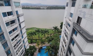 ALQUILER LUJOSO PENTHOUSE EN RIVER TOWERS, PRIMEROS KMS VIA A SAMBORONDON