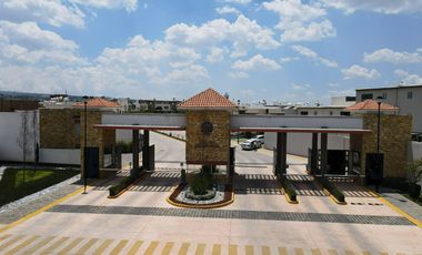 Casa en venta 3 recamaras, en Villas San Fernando, Calimaya