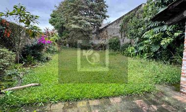 Casa Colonial en Venta en el corazón del centro de Coatepec