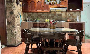 Casa Colonial en Venta en el corazón del centro de Coatepec