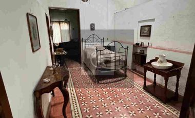 Casa Colonial en Venta en el corazón del centro de Coatepec