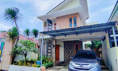 Jual BU Homestay aktif Murah Utara Stadion Maguwoharjo jogja, 4 Kamar SHM