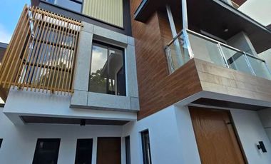 Pasig Greenwoods Brand New House for Sale. BIG LOT 235 sqm