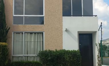 VENTA DE CASA PASEO ARBOLEDA SALIDA RAPIDA CDMX