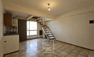 VENTA | Dúplex 1 Dormitorio, 1° piso por escalera | Viamonte 56