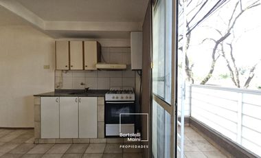 VENTA | Dúplex 1 Dormitorio, 1° piso por escalera | Viamonte 56