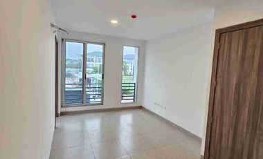 SUITE EN ALQUILER URB.PUERTA AL RÍO